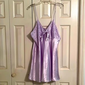 Vintage Secret Treasure 3x Satin Lavender Gown